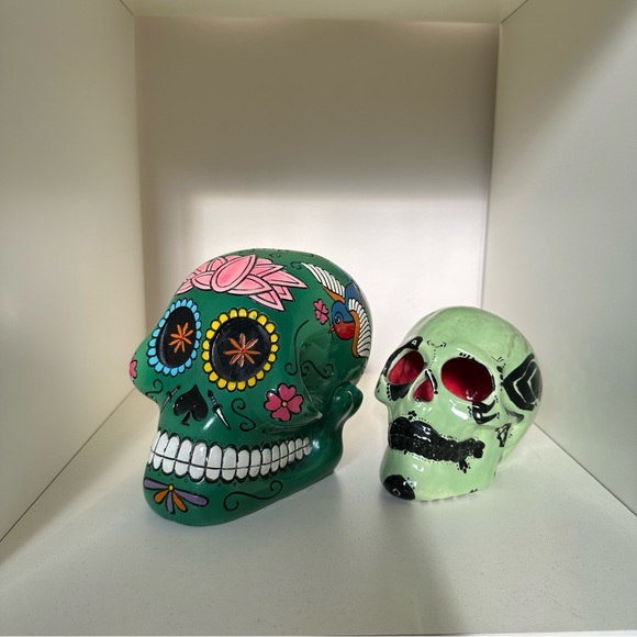 Sugar skulls decor bundle piggy coin bank - Picture 3 of 4